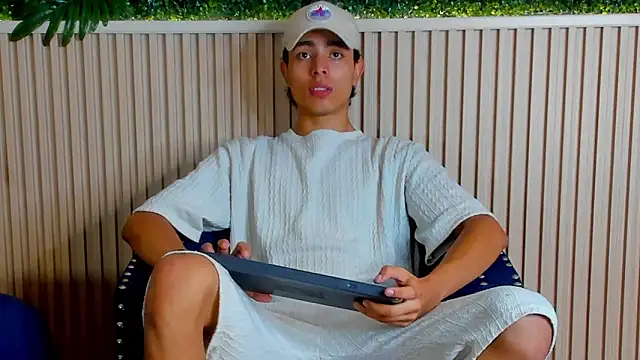 JoshRashfordd online show from 09/26/25, 11:47