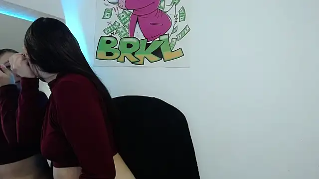 Snapshot of kaena-angels chatting on 02/21/25, 05:56 kaena-angels online show from 02/21/25, 05:56