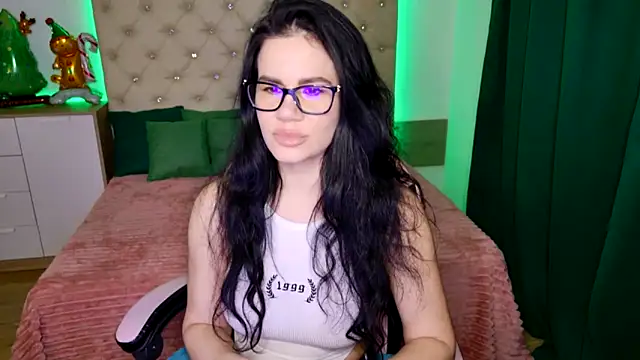 KattieSims online show from 01/12/25, 09:29