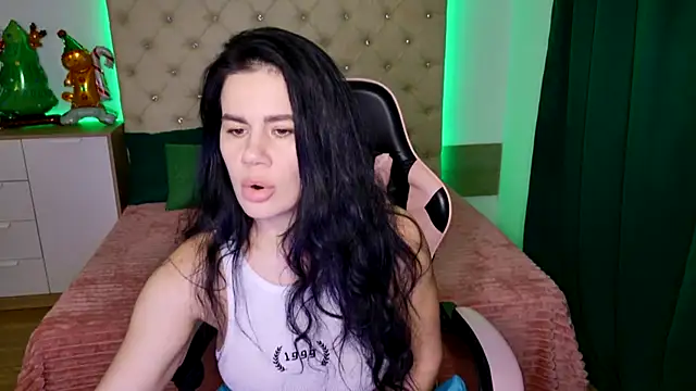 KattieSims online show from 01/13/25, 12:30