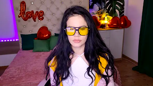 KattieSims online show from 02/14/25, 07:33