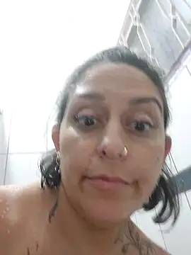 baixinhaloira online show from 11/07/25, 02:00