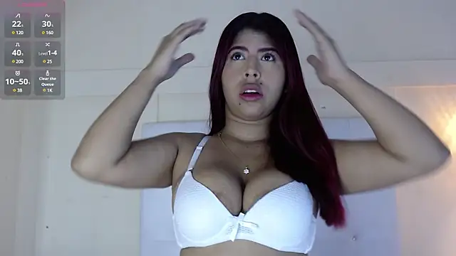 eloisa ferrer  online show from 01/06/25, 01:41