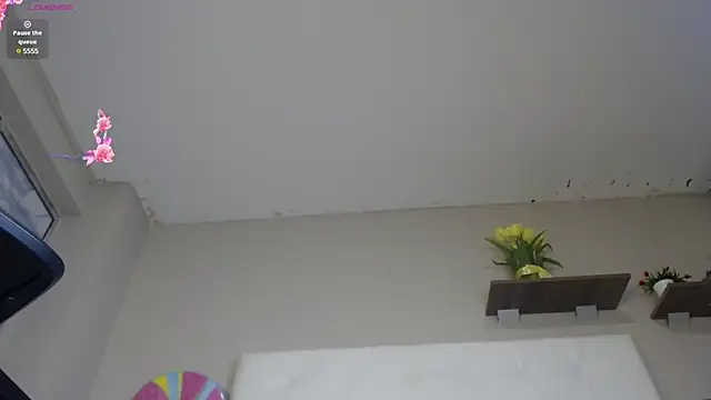 eloisa ferrer  online show from 01/22/25, 05:26