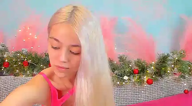 STELLA RICH online show from 12/24/24, 02:10