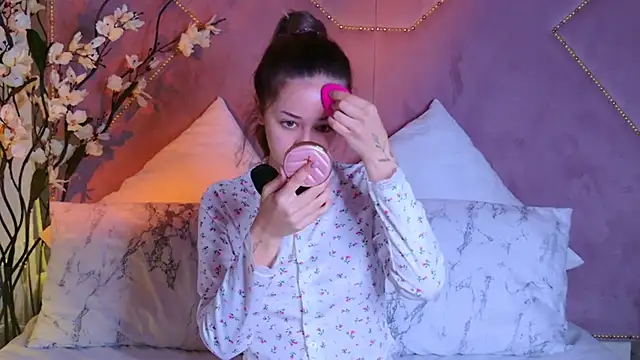 STELLA RICH online show from 10/09/25, 08:51