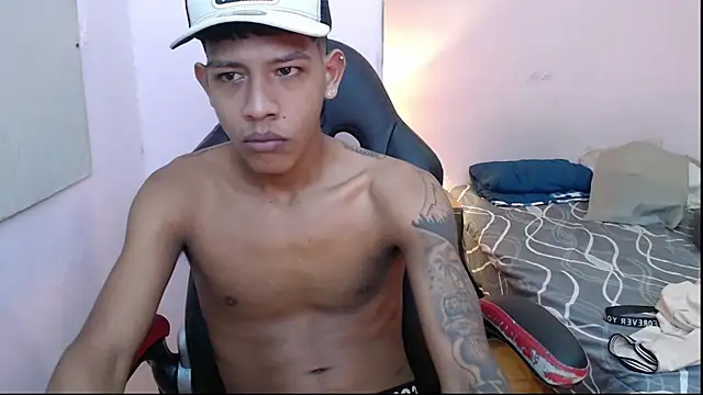 mr stiven  online show from 01/03/25, 03:05