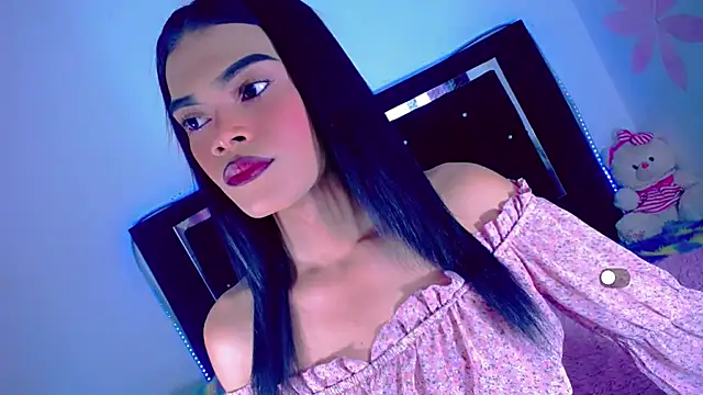 Theylor Rouse online show from 11/12/25, 06:25