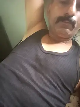 Smarterboytravel online show from 10/07/25, 08:22