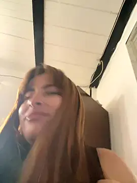 Snapshot of Liah_ferrer chatting on 09/30/25, 08:47 Liah ferrer online show from 09/30/25, 08:47