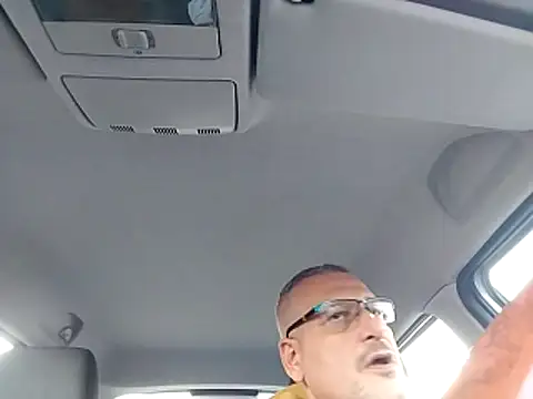 Snapshot of Husoban chatting on 11/09/25, 03:21 Husoban online show from 11/09/25, 03:21