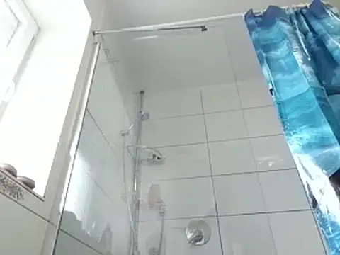 Snapshot of Husoban chatting on 11/17/25, 12:44 Husoban online show from 11/17/25, 12:44