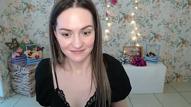 Lina Star S online show from 02/12/25, 09:52