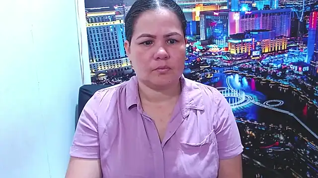 tamara hottt online show from 10/18/25, 01:23