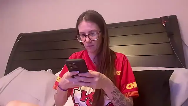 yourstrulylivy69 online show from 01/19/25, 01:00