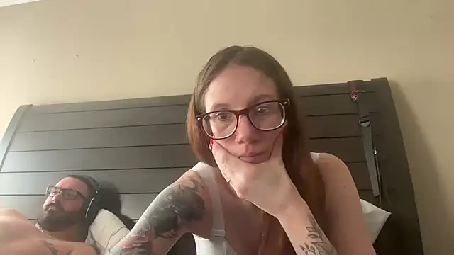 yourstrulylivy69 online show from 02/13/25, 07:10