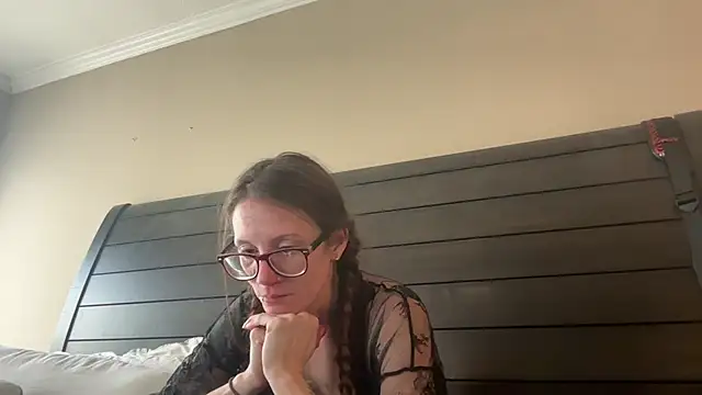 yourstrulylivy69 online show from 02/20/25, 08:47