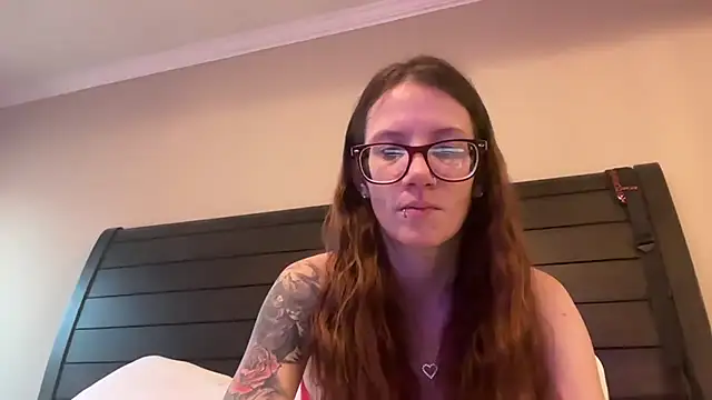 yourstrulylivy69 online show from 02/22/25, 01:24