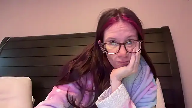 yourstrulylivy69 online show from 03/07/25, 12:45