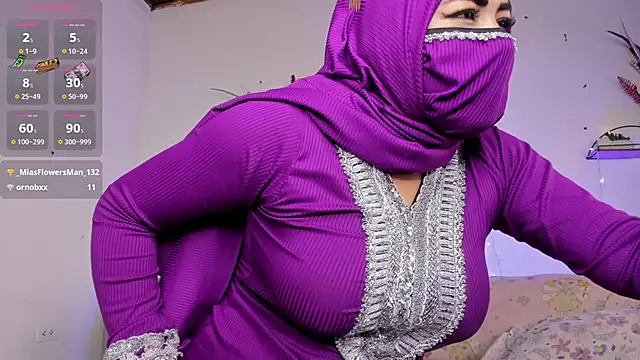 jazmin anbar online show from 01/29/25, 07:53