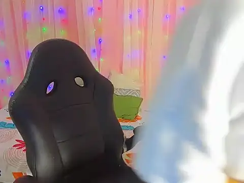 davinacaro online show from 10/03/25, 05:54