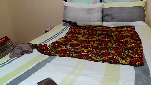 Snapshot of Bbw255 chatting on 11/08/25, 06:13 Bbw255 online show from 11/08/25, 06:13