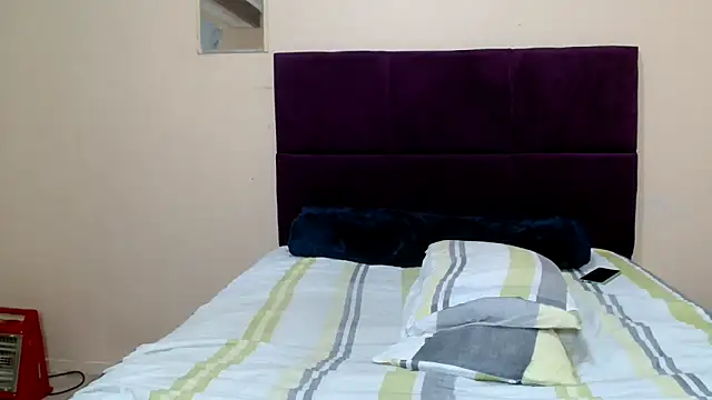 Snapshot of Bbw255 chatting on 02/22/26, 07:34 Bbw255 online show from 02/22/26, 07:34