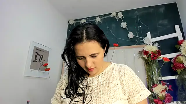 africa holmes online show from 06/11/26, 02:22
