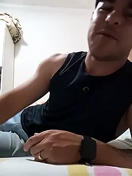 Snapshot of sigma358 chatting on 03/22/25, 04:15 sigma358 online show from 03/22/25, 04:15