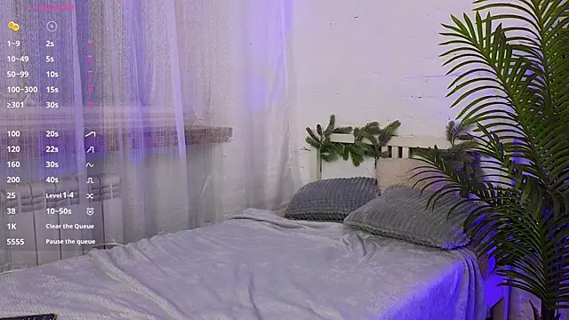 Snapshot of KAREN_NIX chatting on 01/07/25, 01:24 KAREN NIX online show from 01/07/25, 01:24