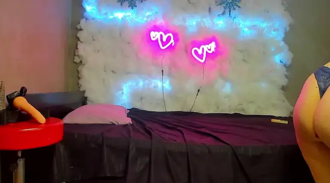 ladies of pleasure69 online show from 02/04/25, 06:25