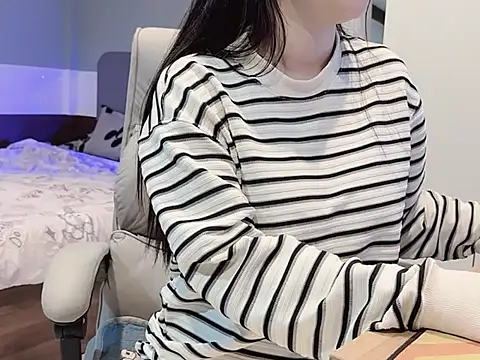 Eva-Public online show from 02/28/25, 07:35