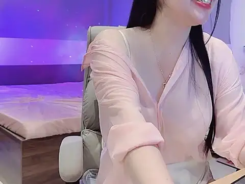 Eva-Public online show from 03/17/25, 06:53