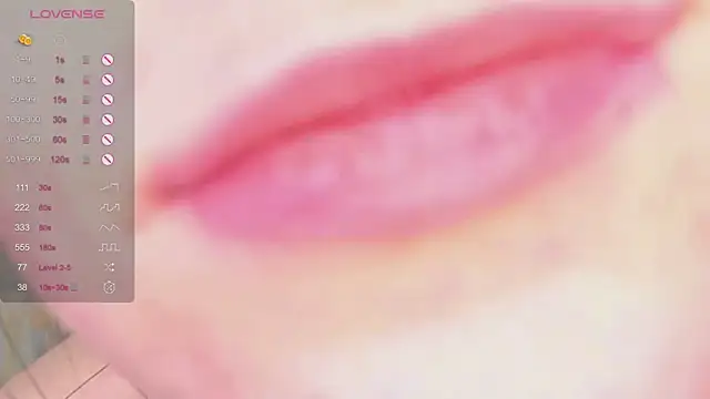 Snapshot of Lana__Cute_ chatting on 01/24/25, 04:28 Lana Cute online show from 01/24/25, 04:28