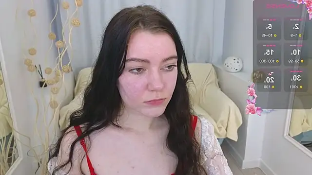 Snapshot of Lana__Cute_ chatting on 02/01/25, 02:13 Lana Cute online show from 02/01/25, 02:13