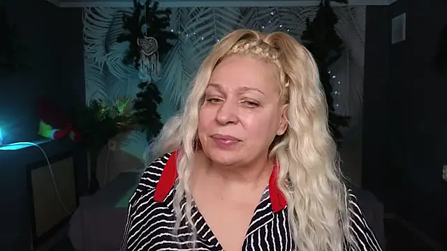 Penelope Pinky online show from 01/05/25, 05:41