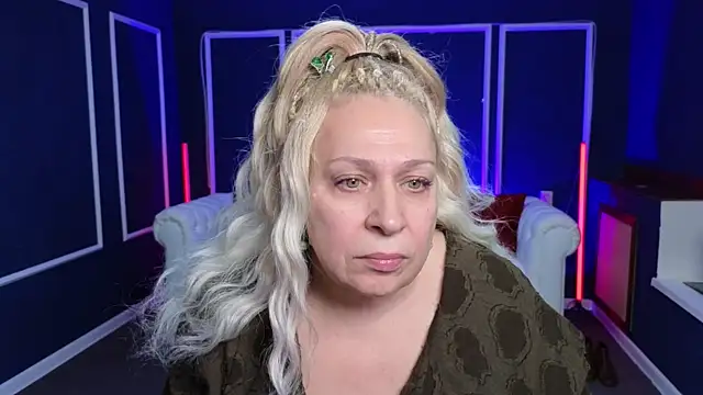 Penelope Pinky online show from 01/12/25, 04:50