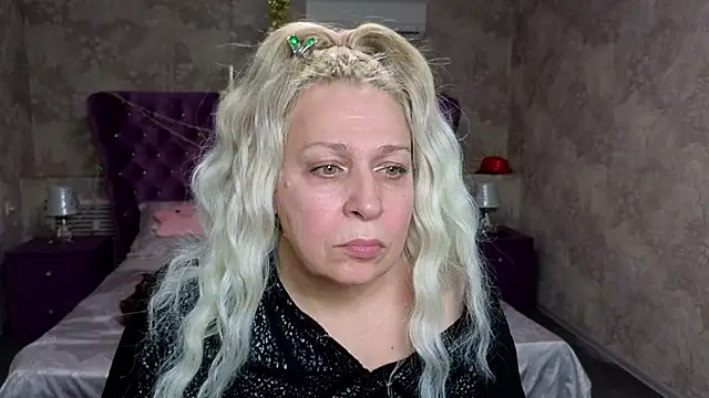 Penelope Pinky online show from 01/14/25, 02:43