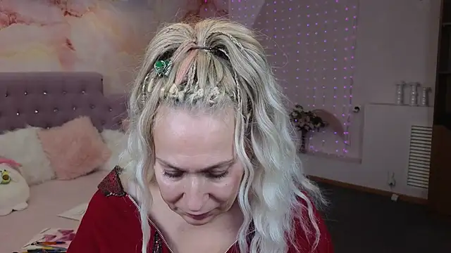 Penelope Pinky online show from 01/16/25, 05:44