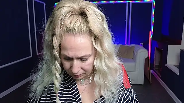 Penelope Pinky online show from 01/21/25, 08:43