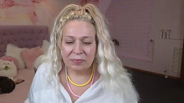 Penelope Pinky online show from 01/23/25, 04:59