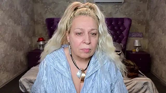 Penelope Pinky online show from 01/29/25, 02:00