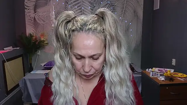 Penelope Pinky online show from 01/30/25, 08:21