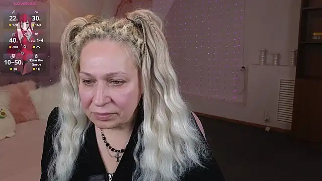 Penelope Pinky online show from 02/04/25, 02:32