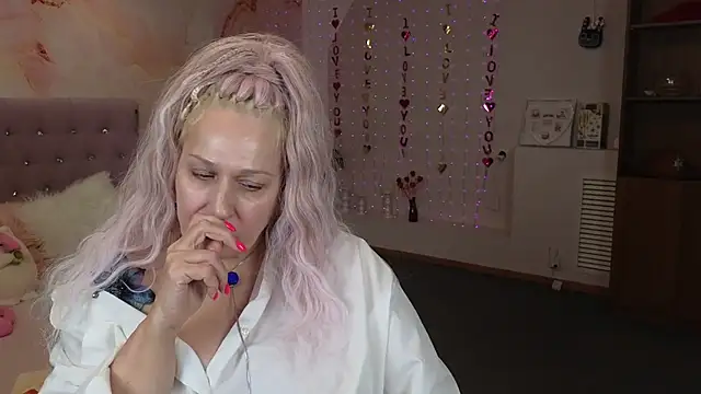 Penelope Pinky online show from 02/27/25, 09:04