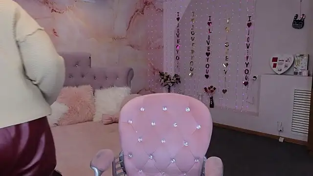 Penelope Pinky online show from 03/14/25, 08:38
