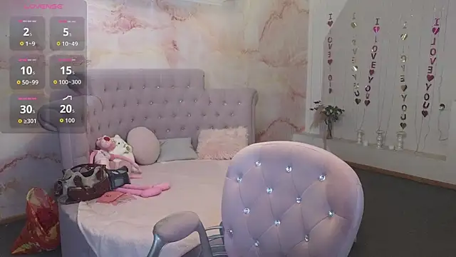 Penelope Pinky online show from 11/14/25, 10:36