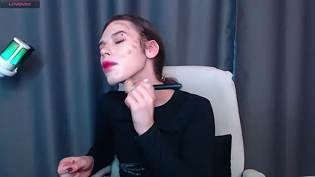 Snapshot of Cassie_Bae chatting on 02/02/25, 01:52 Cassie Bae online show from 02/02/25, 01:52