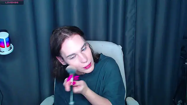 Snapshot of Cassie_Bae chatting on 02/20/25, 11:42 Cassie Bae online show from 02/20/25, 11:42