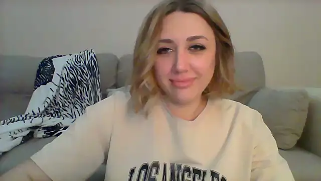 VickyLove047 online show from 01/02/25, 07:33